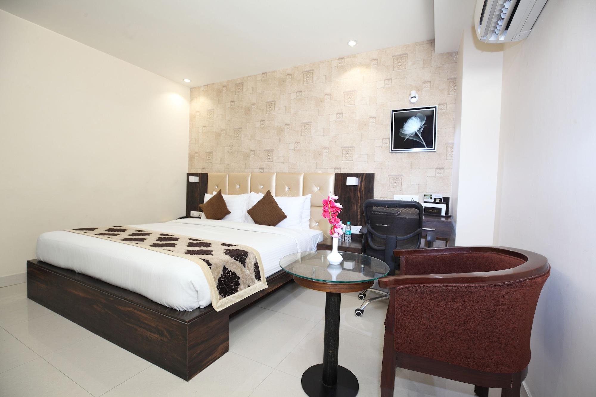 Pinnacle By Click Hotels, Лакхнау Екстер'єр фото
