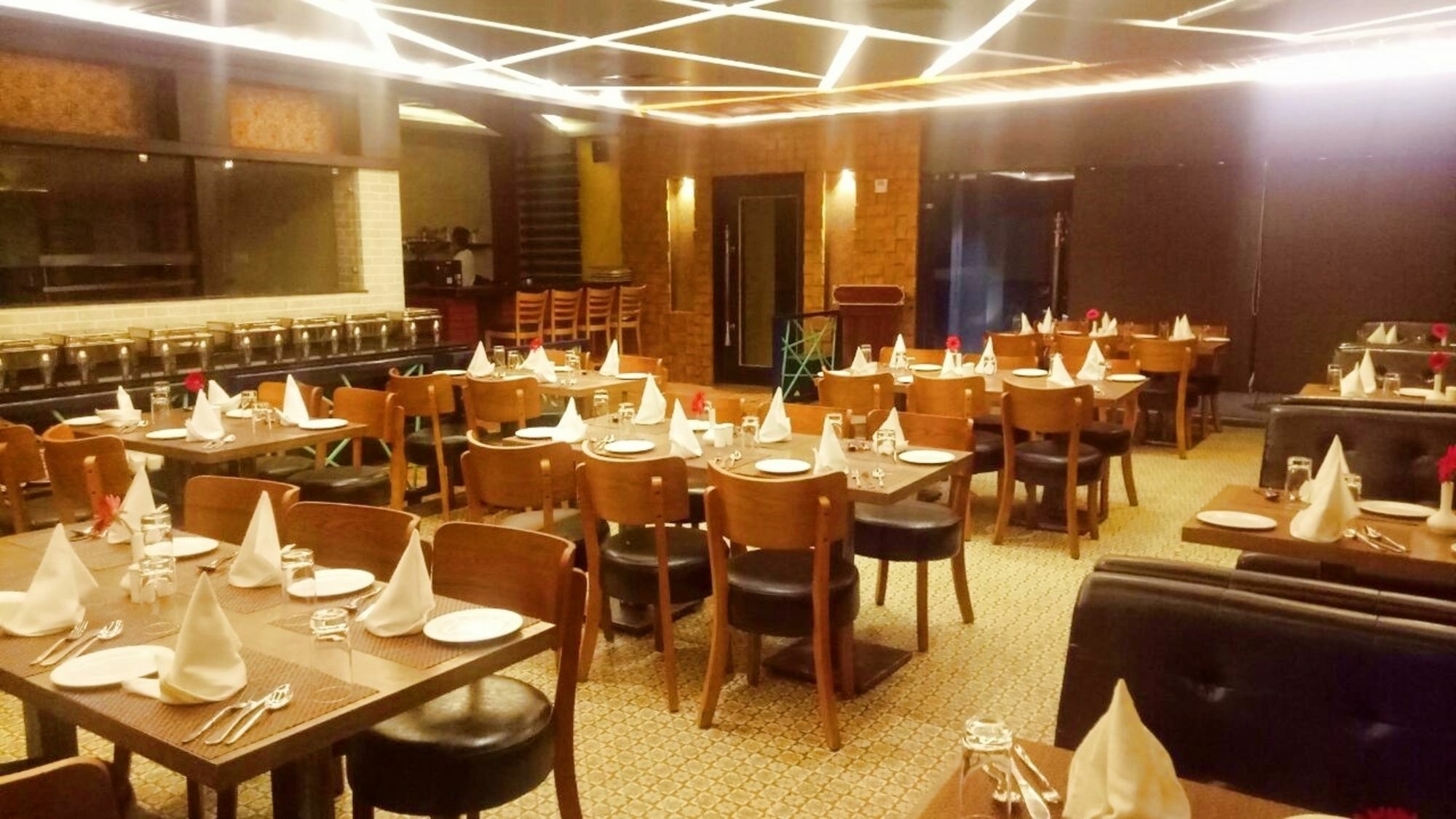 Pinnacle By Click Hotels, Лакхнау Екстер'єр фото